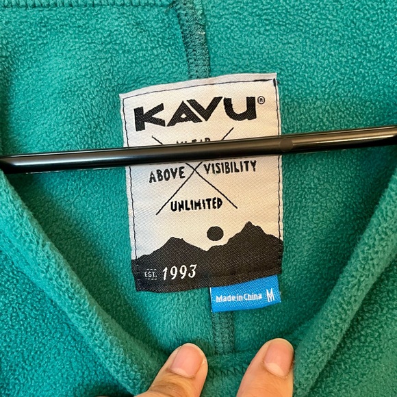Kavu Pullover Sweatshirt - Women’s Medium - Picture 3 of 3